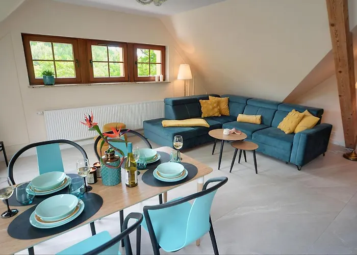 Trevilles Art-deco Jozefina * Sklářská Poruba