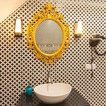 Trevilles Art-deco Jozefina Апартаменты *